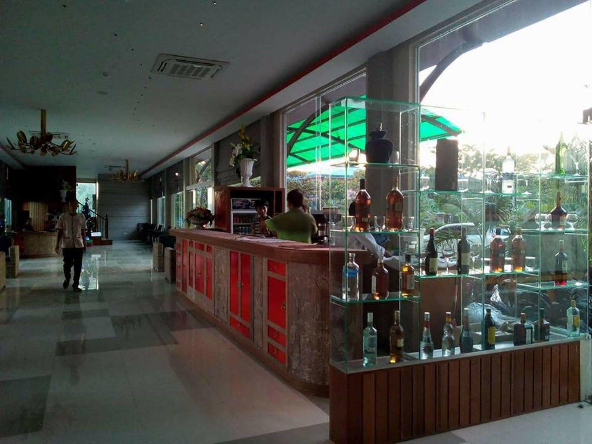 仰光真诚微笑酒店 外观 照片
